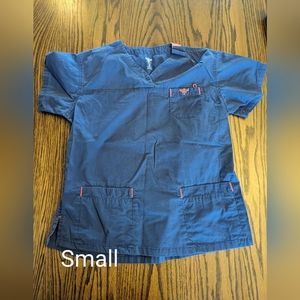 Med Couture Scrub top